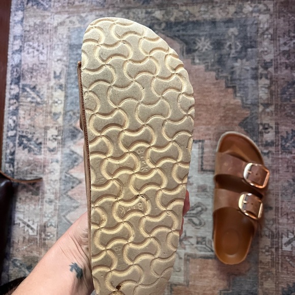 Birkenstocks - work a few times! - Picture 2 of 2